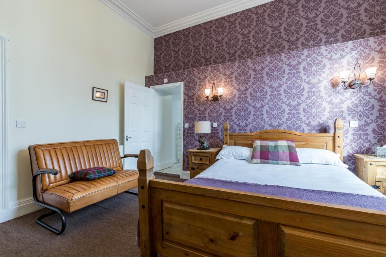The Littleton Arms Hotel Penkridge Luaran gambar