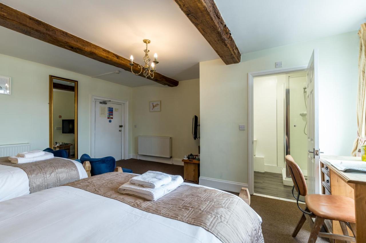 The Littleton Arms Hotel Penkridge Luaran gambar