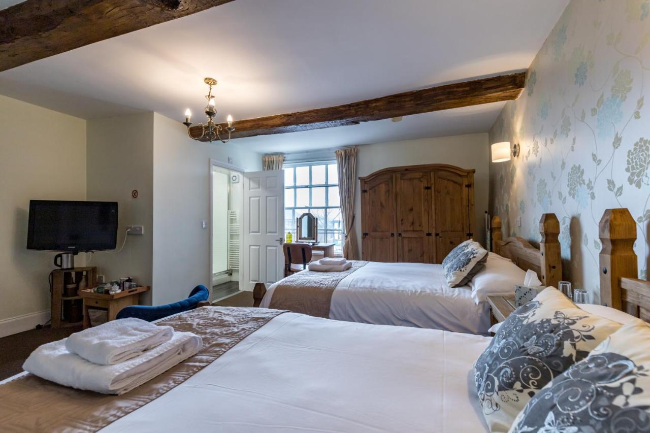The Littleton Arms Hotel Penkridge Luaran gambar