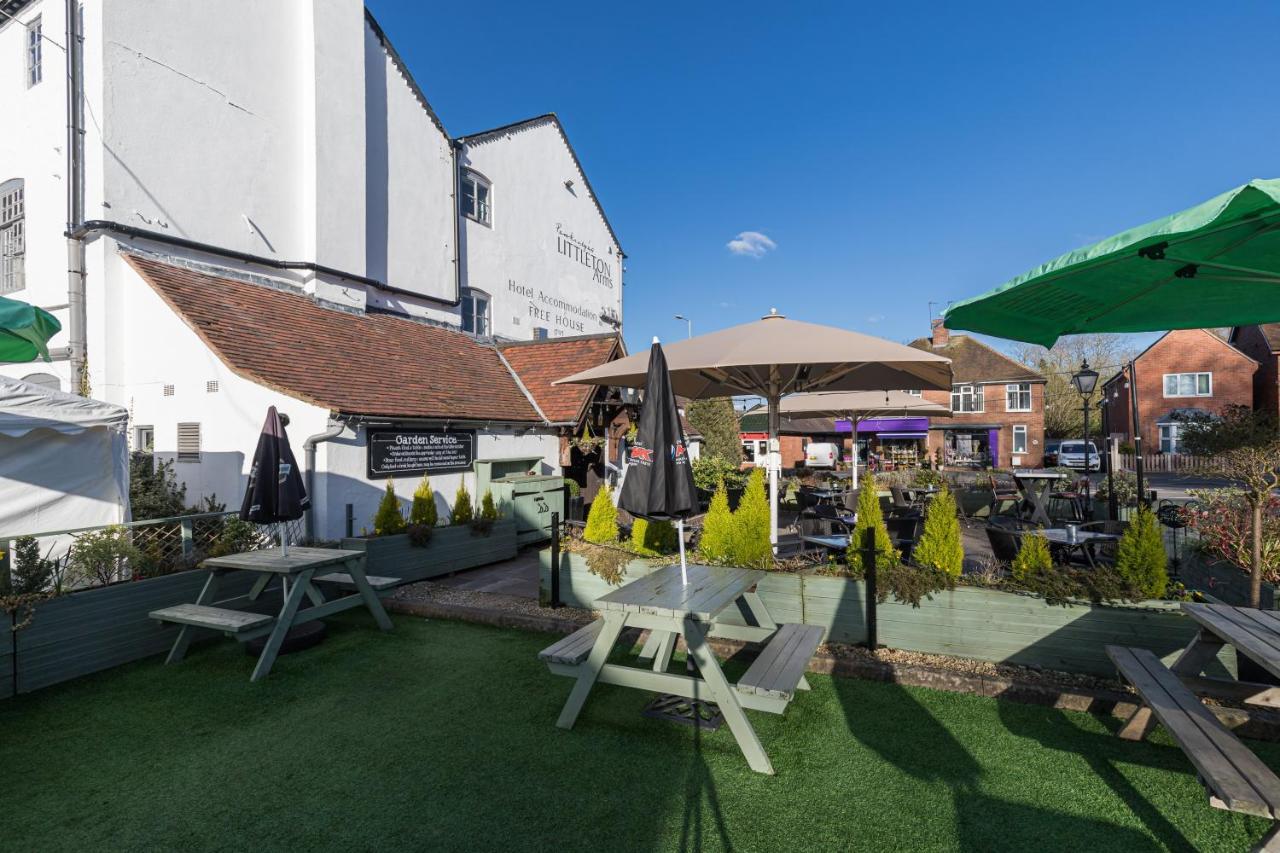 The Littleton Arms Hotel Penkridge Luaran gambar