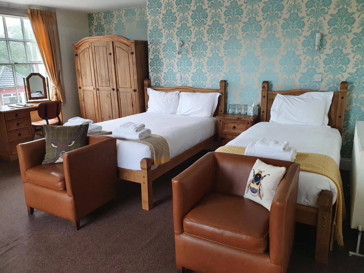 The Littleton Arms Hotel Penkridge Luaran gambar