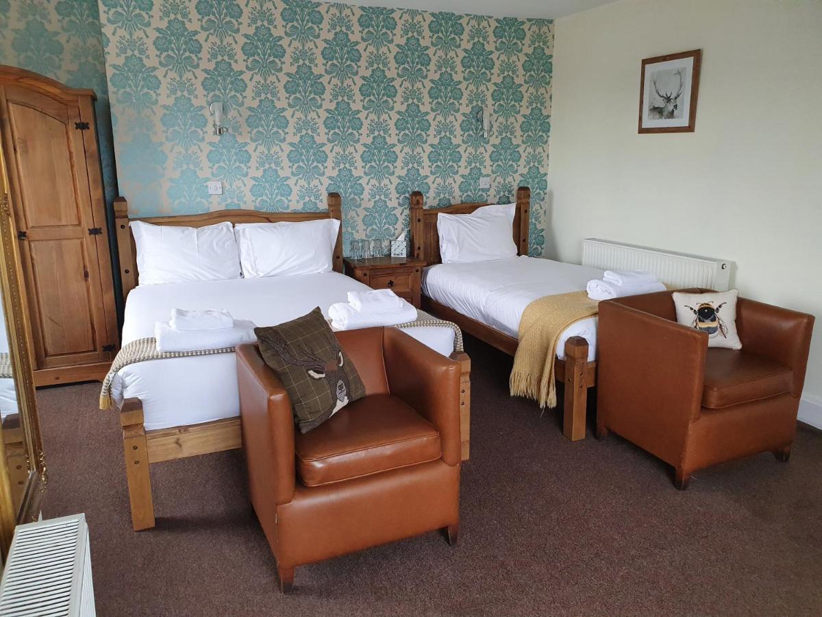 The Littleton Arms Hotel Penkridge Luaran gambar