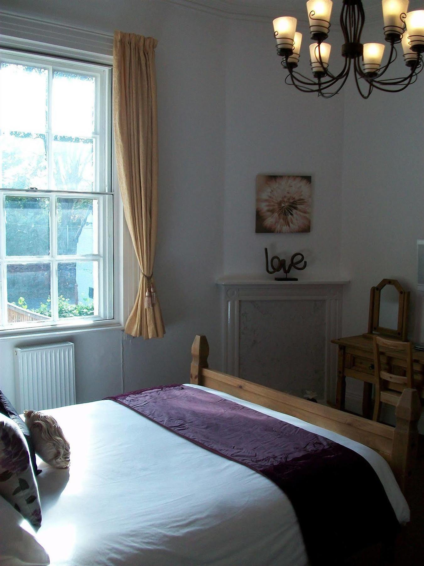 The Littleton Arms Hotel Penkridge Luaran gambar